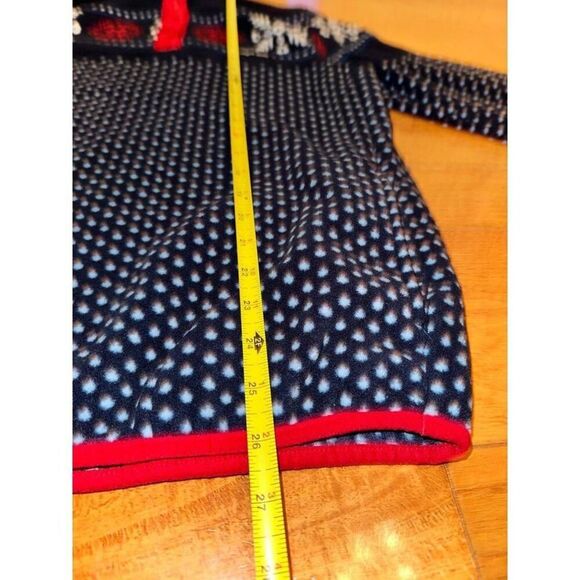 Women's Lands' End Heritage Quarter-Snap Fleece Pullover
Size small
Retail $60 - Picture 4 of 7